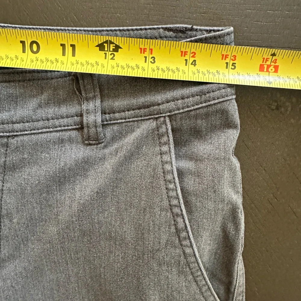 Columbia Women’s Gray Straight Leg Pants Denim Jeans Trousers Size 10 Tall 32…